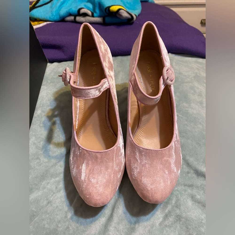 Pink heels